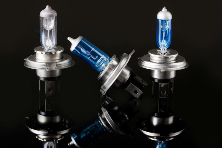 Best Halogen Headlight Bulbs of 2018 Complete Reviews with Comparison